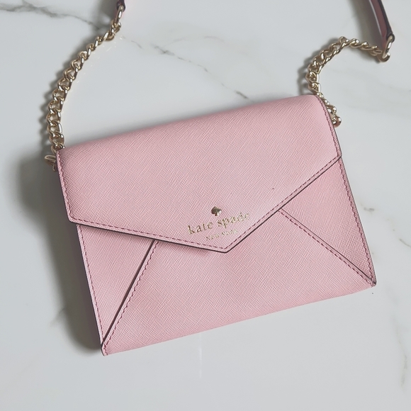 kate spade Handbags - Kate spade pink envelope bag